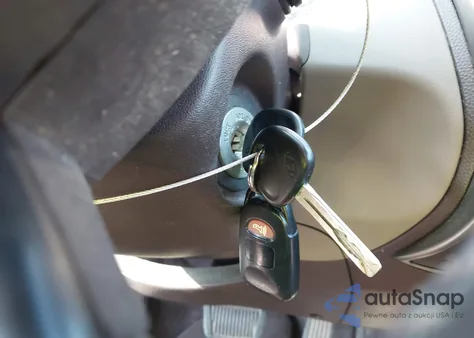 2013 Hyundai Tucson Limited z USA, uszkodzony, nr VIN KM8JU3AC8DU588906